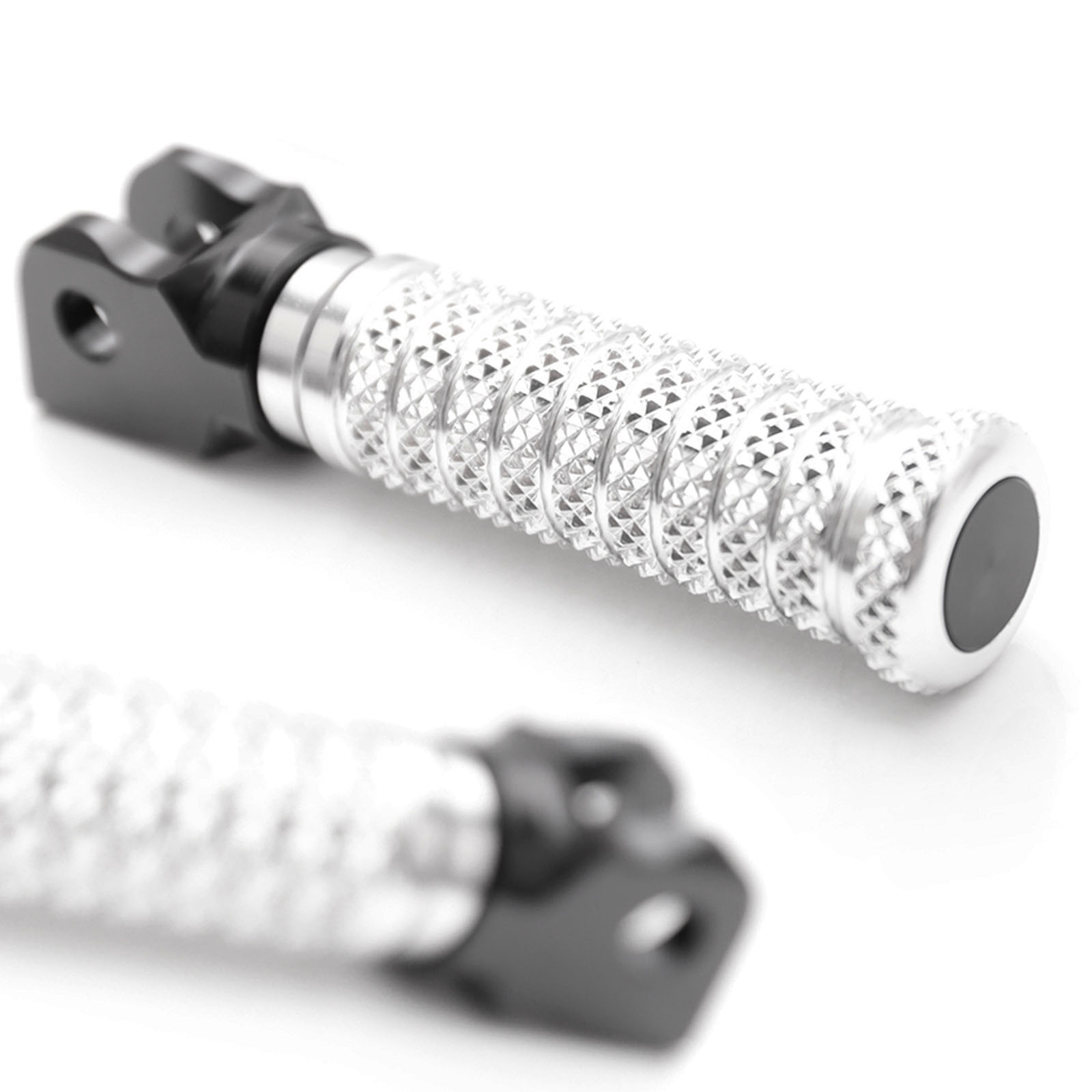 Silver CNC Anti Slip Front Footpegs M-Grip For Ninja ZX-11 ZZ